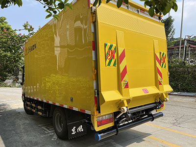 解決冷藏車尾板間距問題，確保貨物安全
